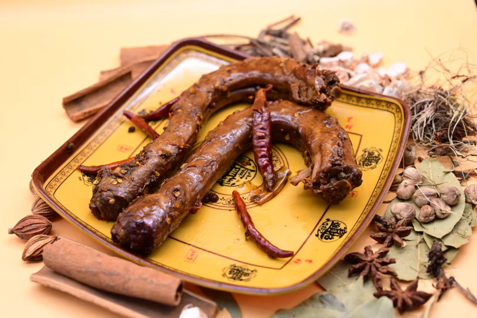 回香卤鸭脖